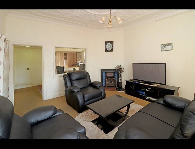 2 BEDROOM HOUSE FOR SALE IN ORANGE GROVE